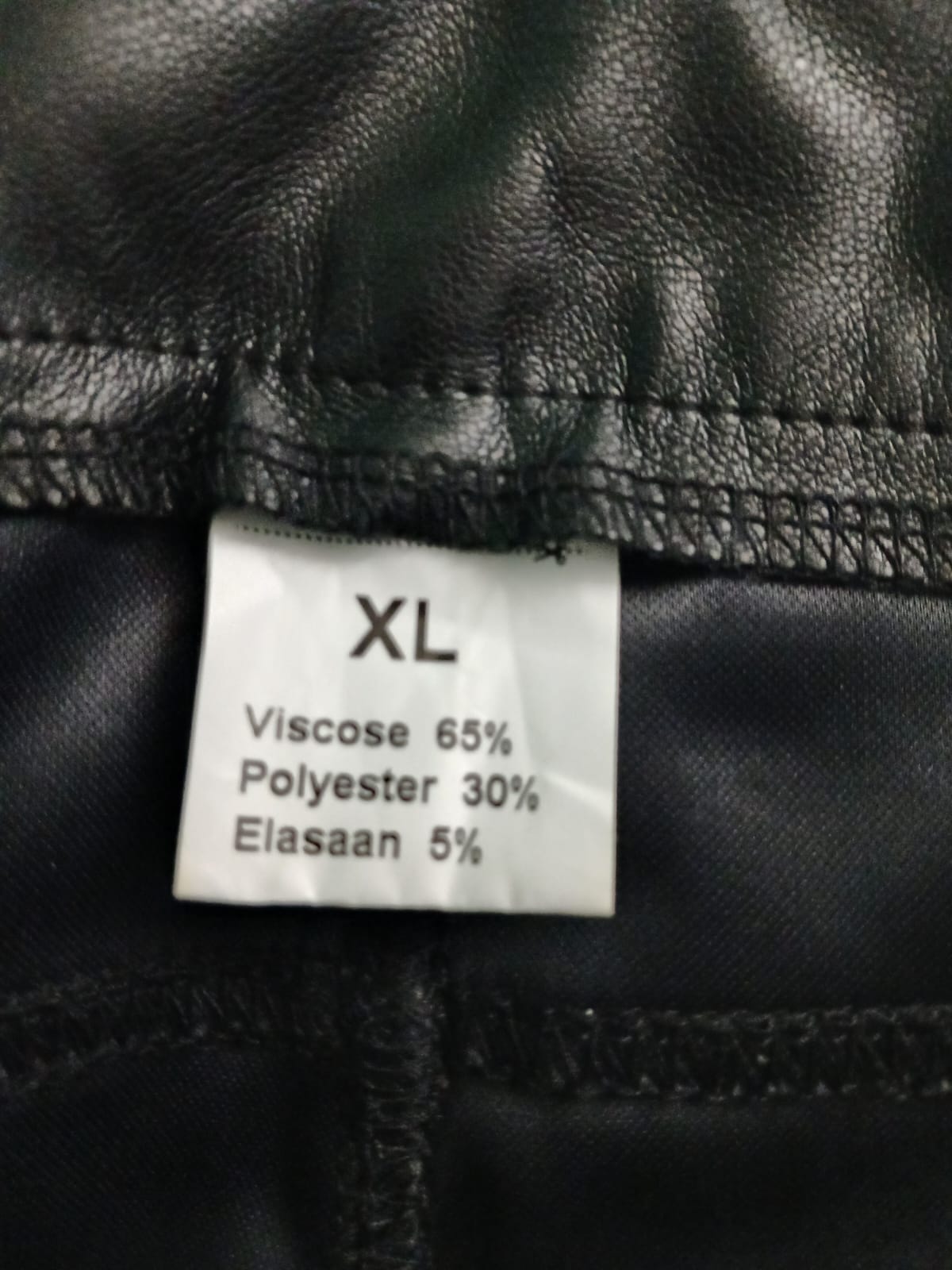 Pantalon Negro Piel Sintética Talla XL