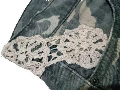 Short Camuflaje Detalles de Encaje Mujer Mudd Talla 11