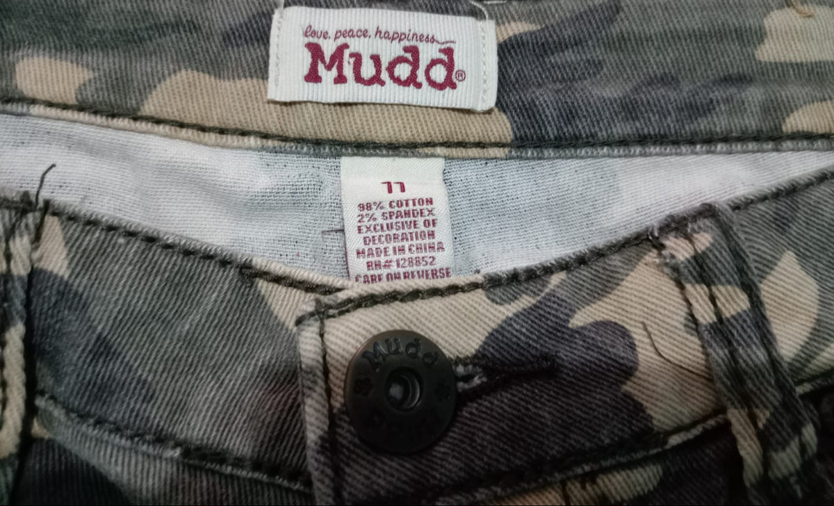 Short Camuflaje Detalles de Encaje Mujer Mudd Talla 11